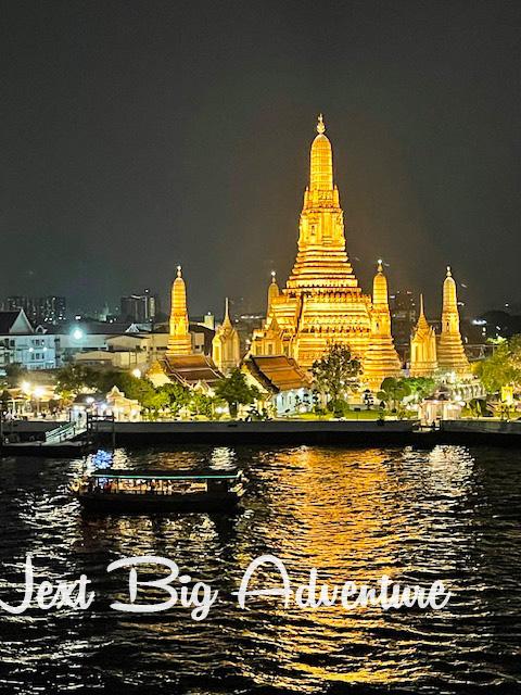 Wat Arun at night.
